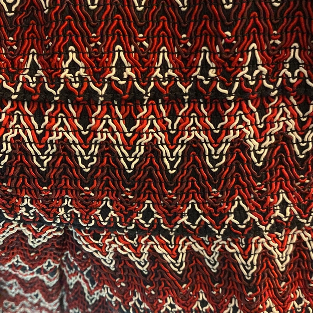 Structured skirt - Picture 3 of 3